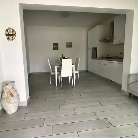 Apartment House Baiu